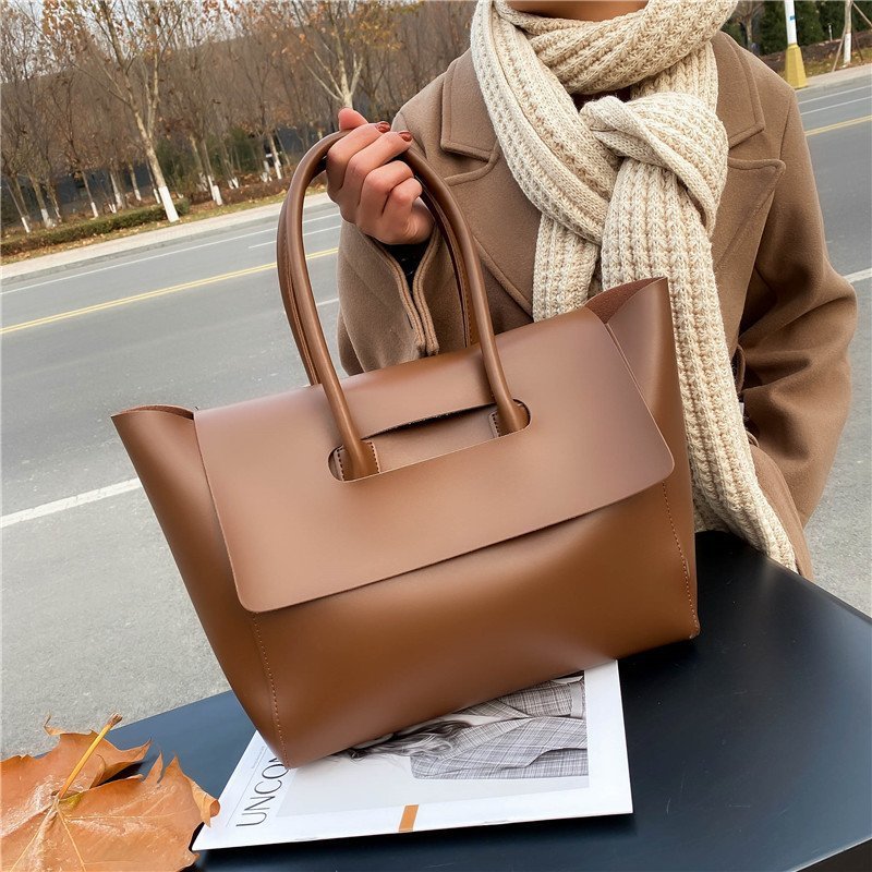 Women's Shoulder Bag Large Capacity PU Tote Handbag Solid Color
